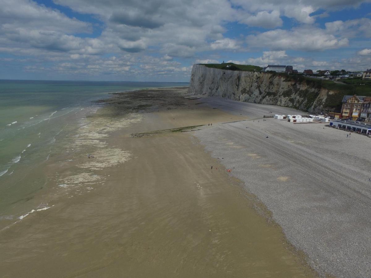 A 50m Reves Ensoleilles Les Bains De * Mers-les-Bains