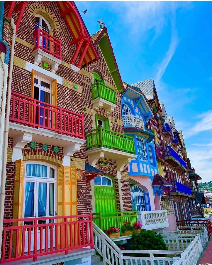 A 50m Reves Ensoleilles Les Bains De Apartment