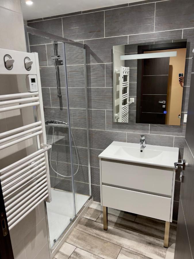 A 50m Reves Ensoleilles Les Bains De